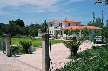 Maisonettes Troyan Hill